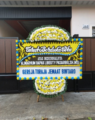 Papan Bunga Duka di Slawi