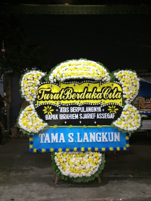 Papan Bunga Duka di Slawi
